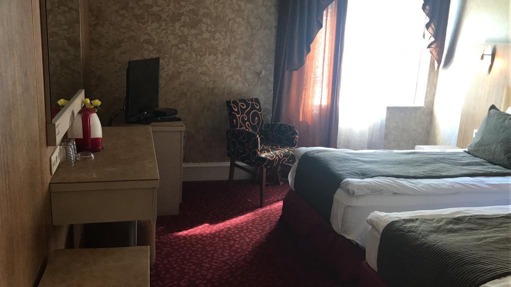 Hotel Golden Hill 4*