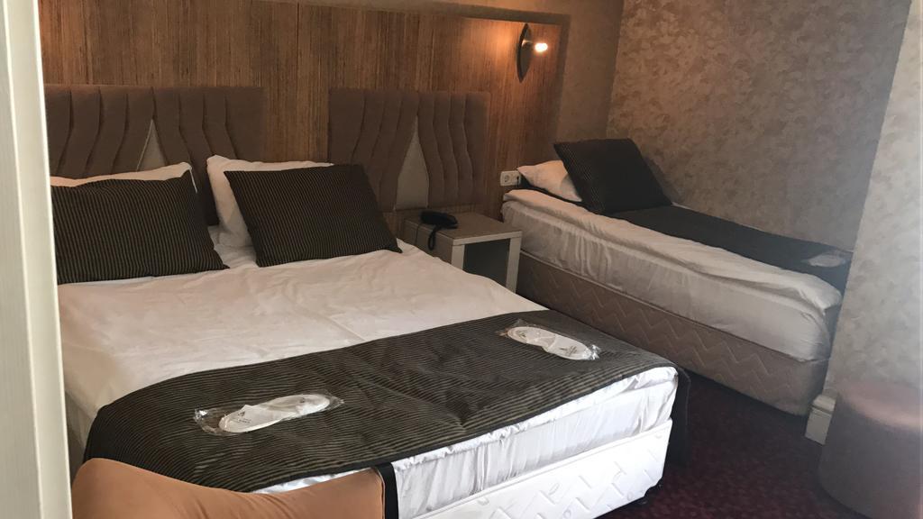 Golden Hill Hotel 4*