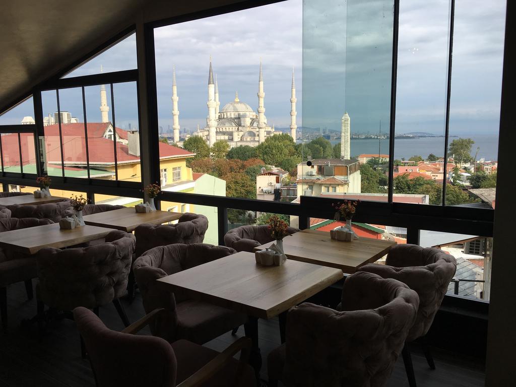 Hotel Perula & 3*