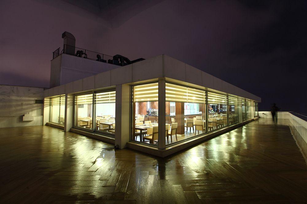 Hotel Victory & 4*