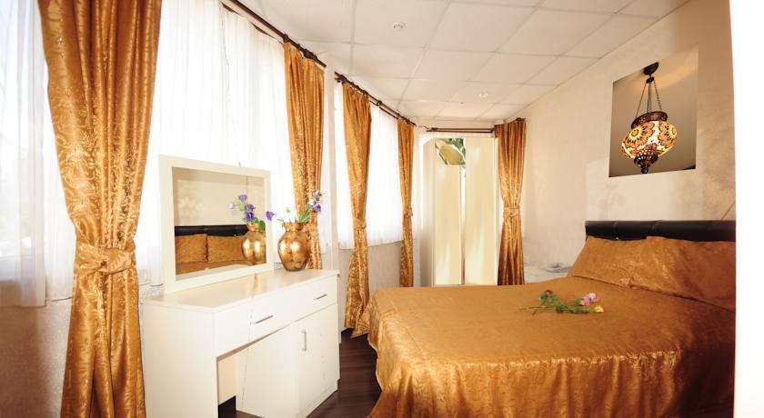 Rose Bouquets Hotel Istambul