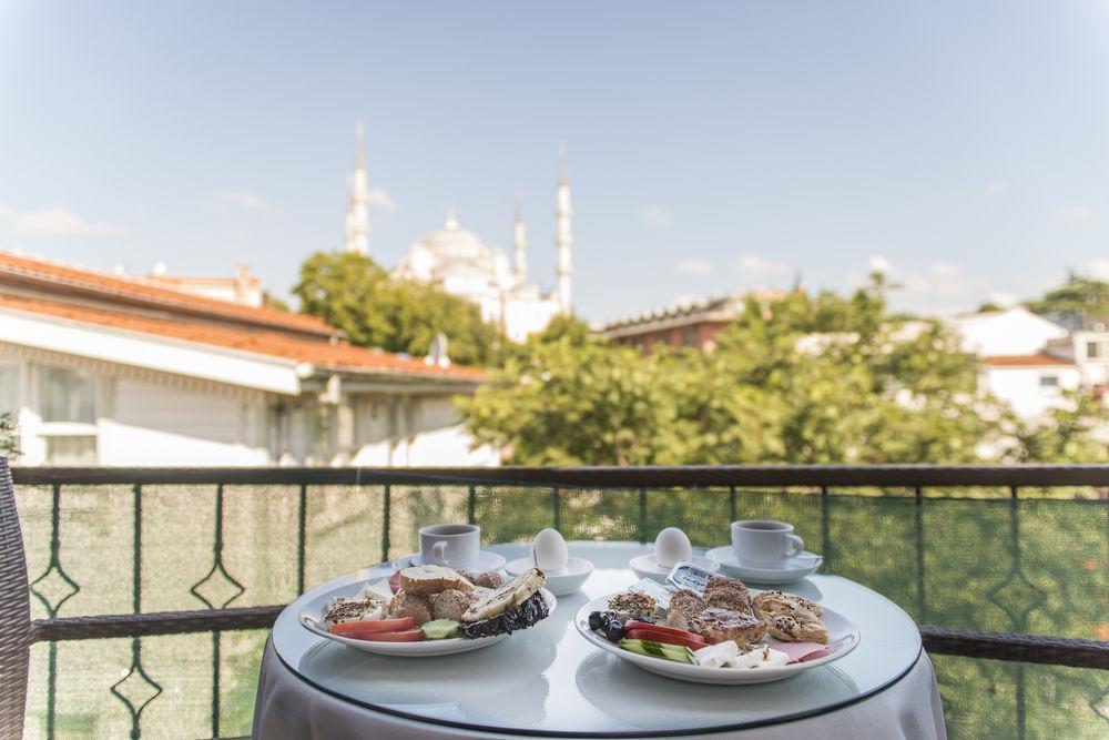 Naz Wooden House Istanbul