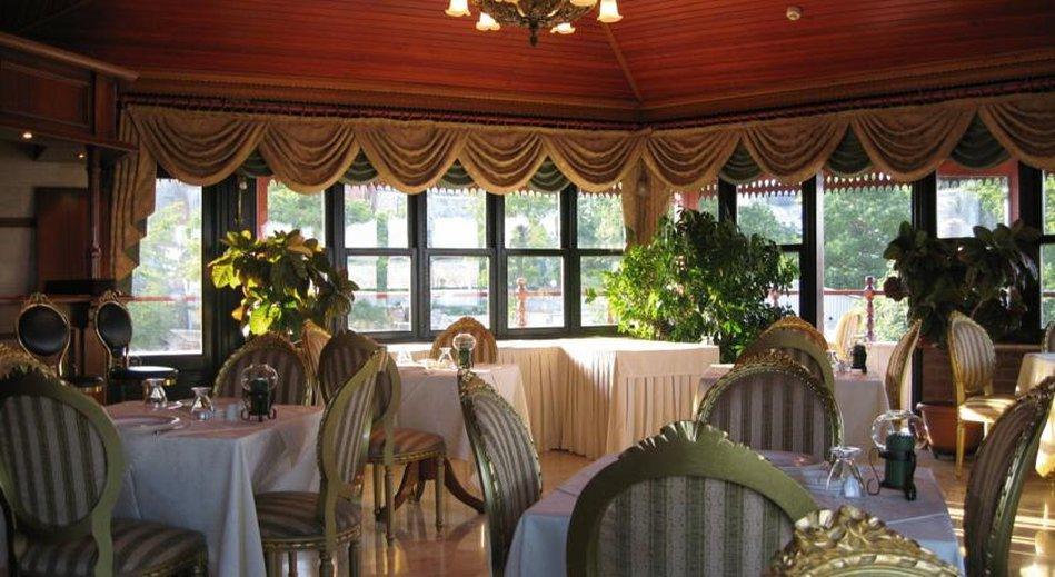 Valide Sultan Konagi Istanbul