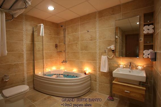 The Hera Premium Hotel 4*