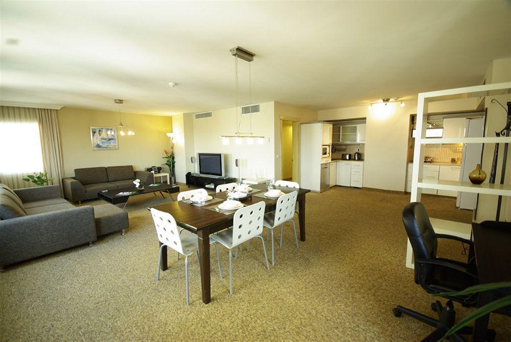 Tempo Gayrettepe Apart Otel 4*