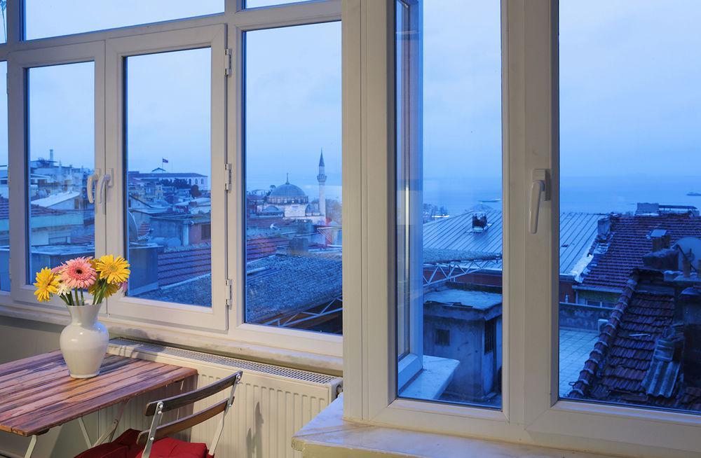 Ekim Hotel 3*