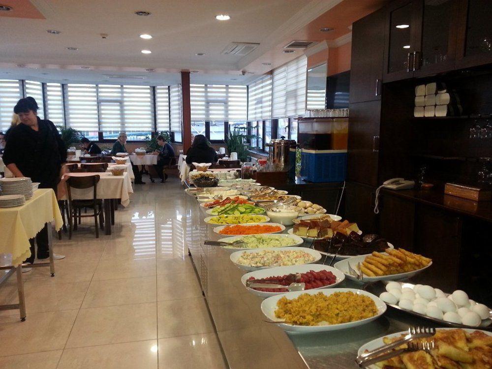 Otel Emos