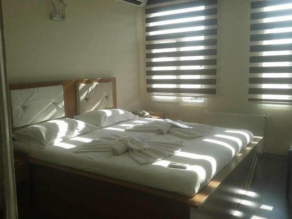Hotel City Plus Butik 3*