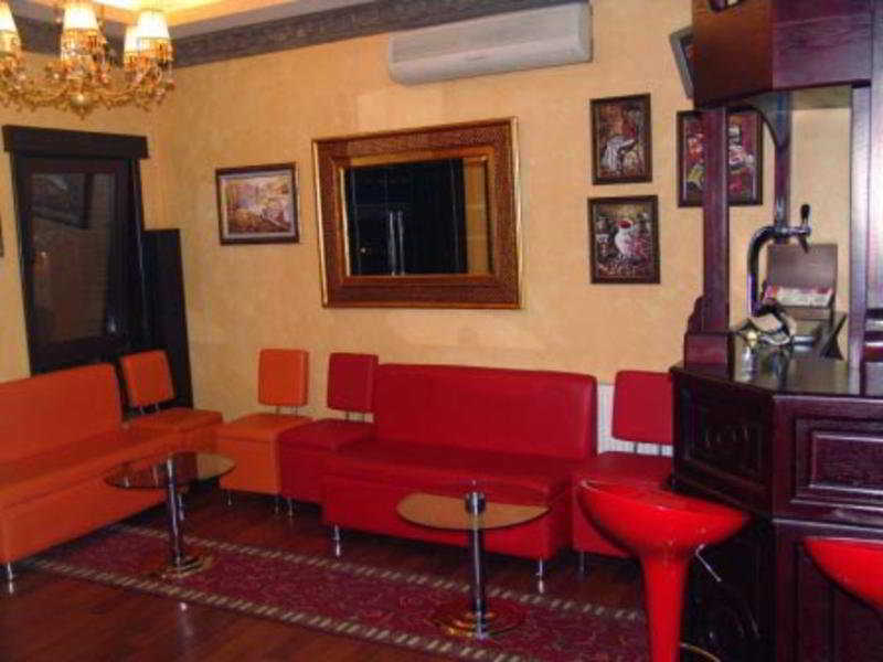 Adora Cafe & Restaurant İstanbul