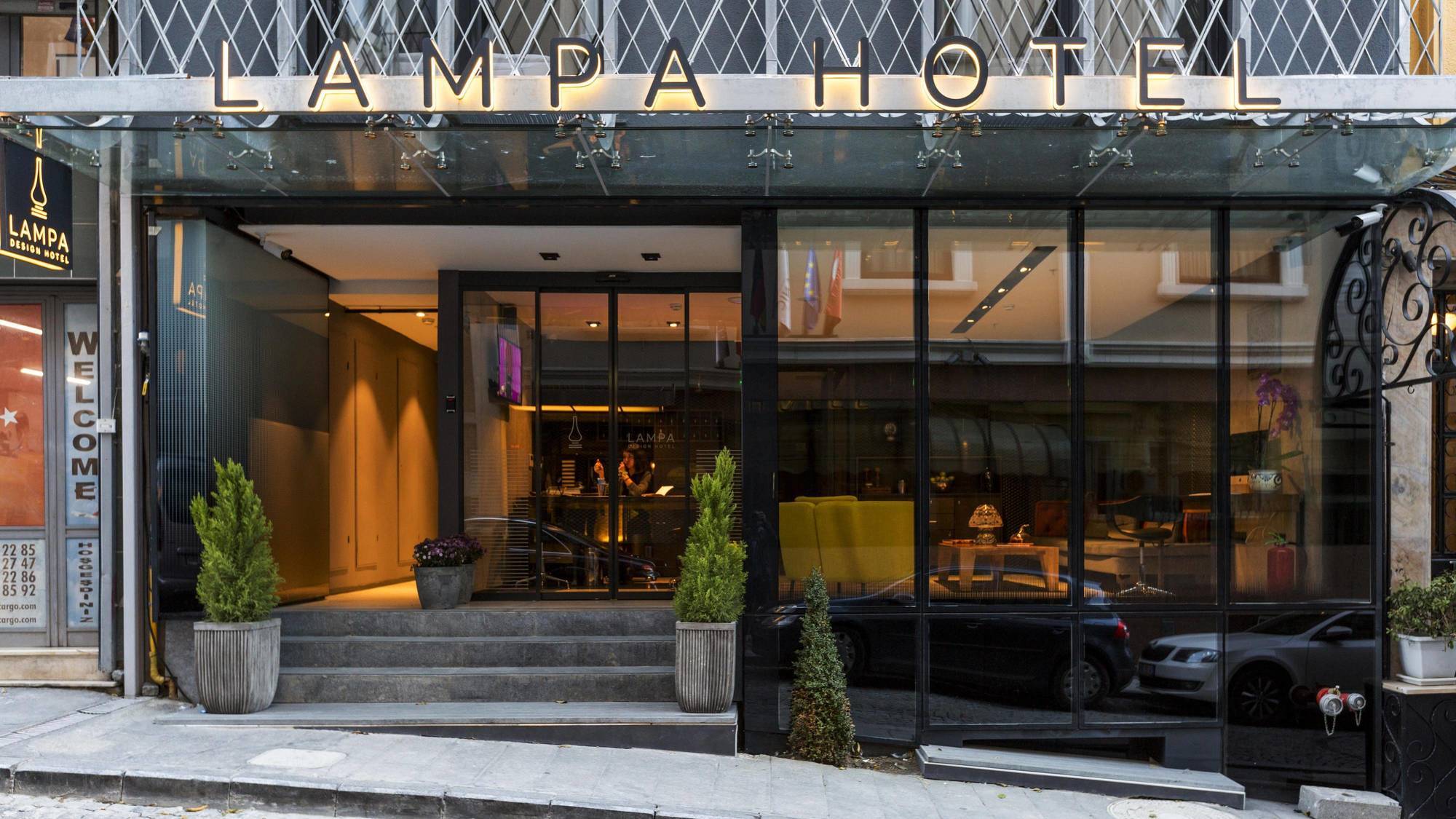 Lampa Design Hotel-special Category Hotel 4*