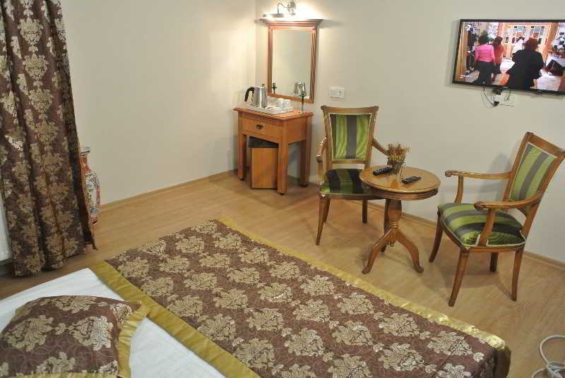 Hotel Saba 3*