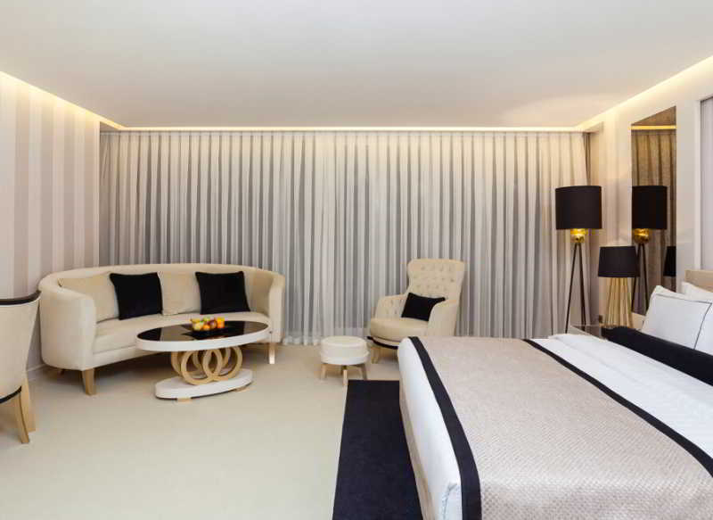 Hotel Ramada & Sisli