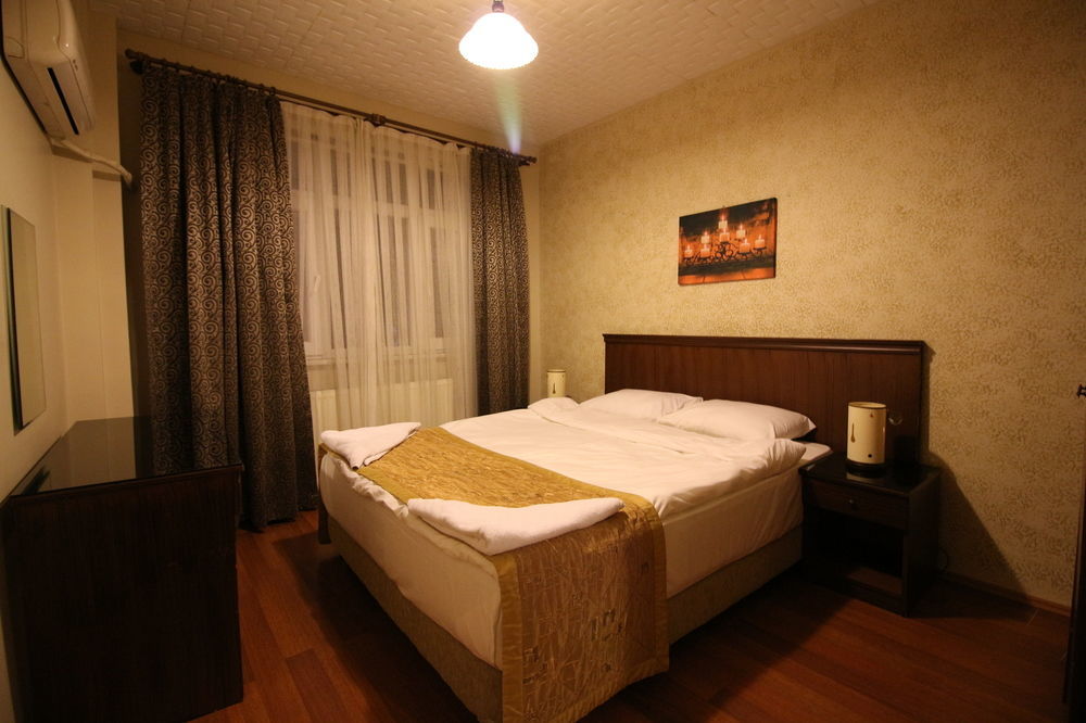 Halena Hotel