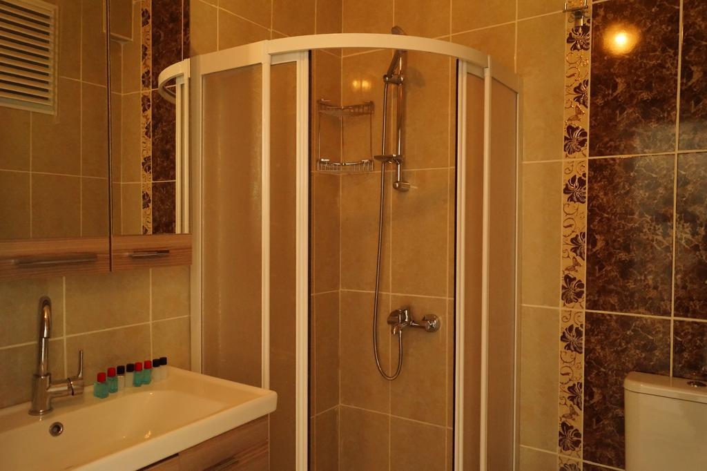 Seyfi Bey Hotel *
