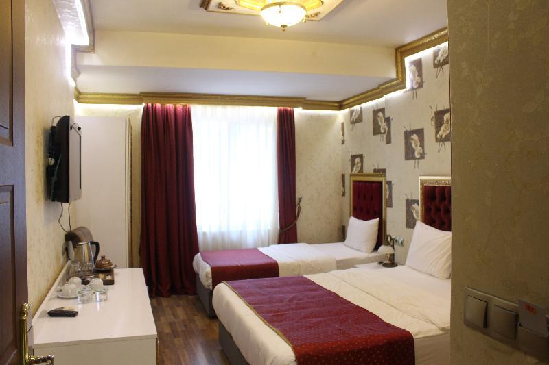 Hotel Marmara Deluxe 4*