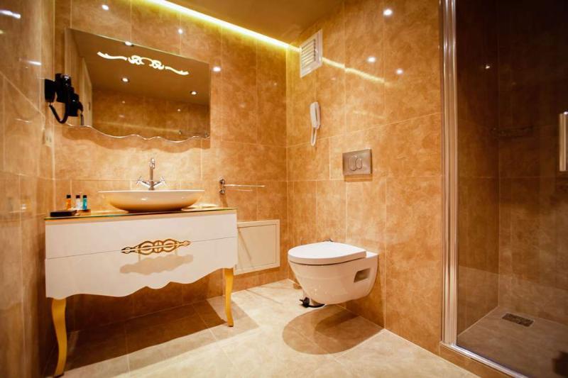 Melek Moda Otel 3*