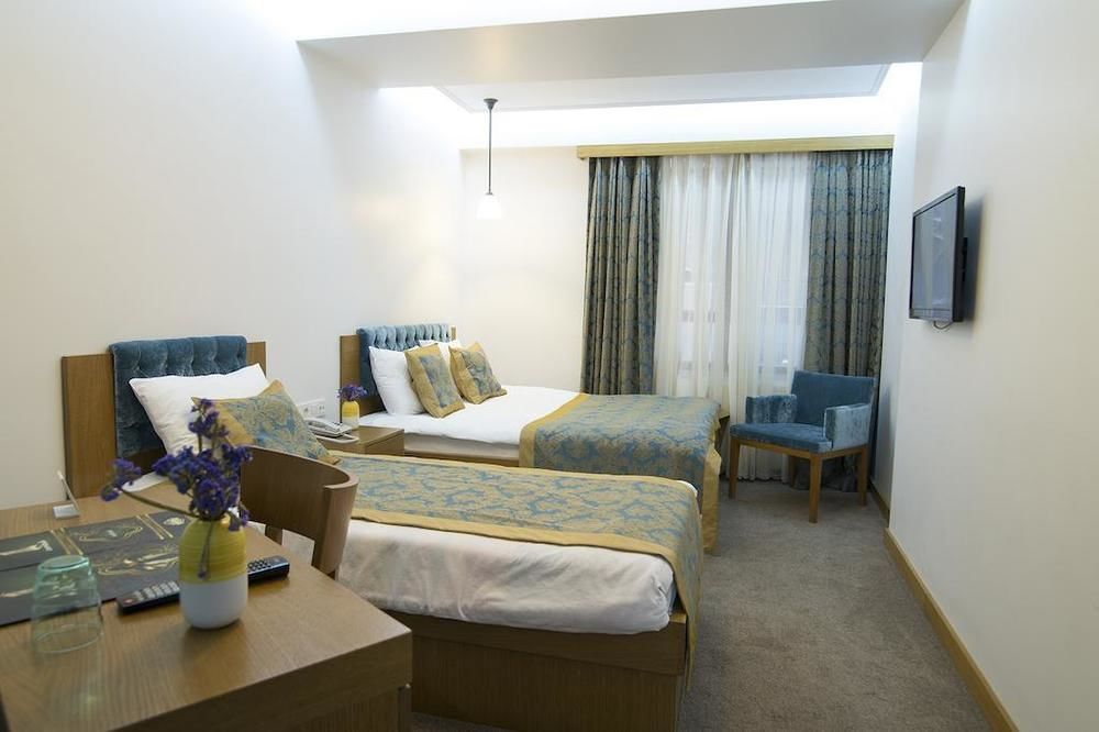 Cumbali Luxury Boutique Hotel