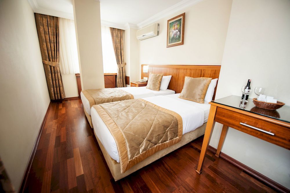 Centrum Hotel 3*