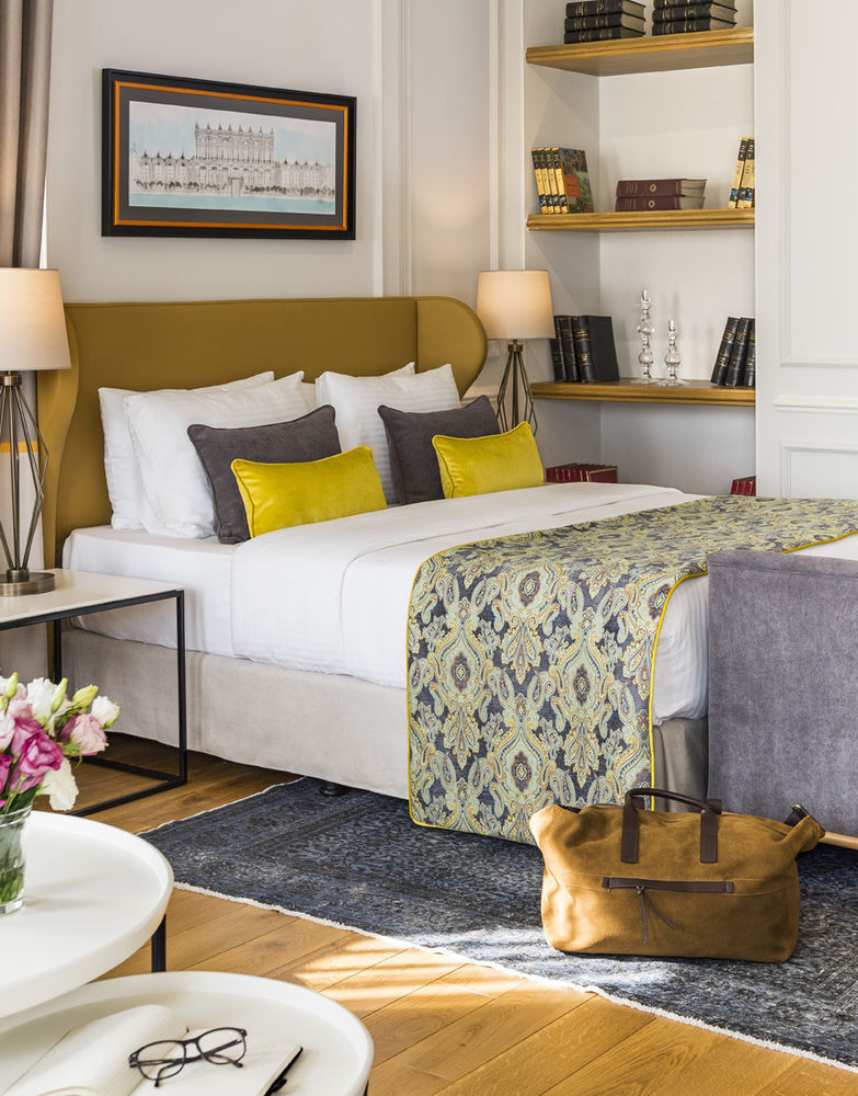 Nevv Bosphorus & Hotel 3*