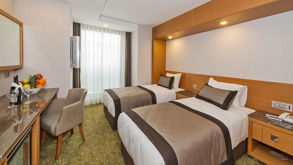 Bisetun Hotel