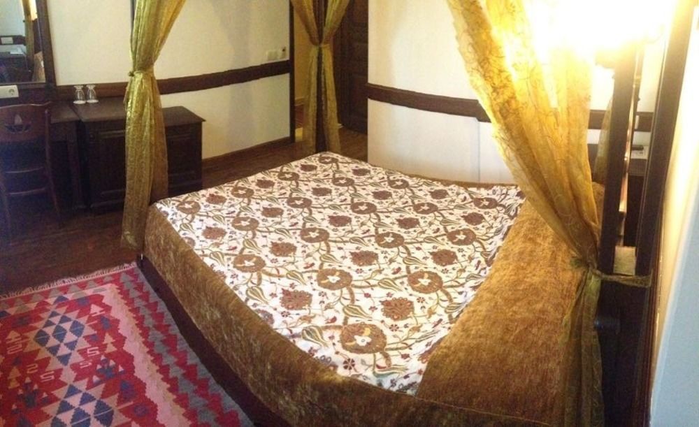 Alp Hotel 3*