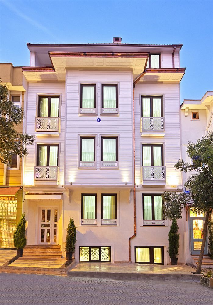 Azade 3*