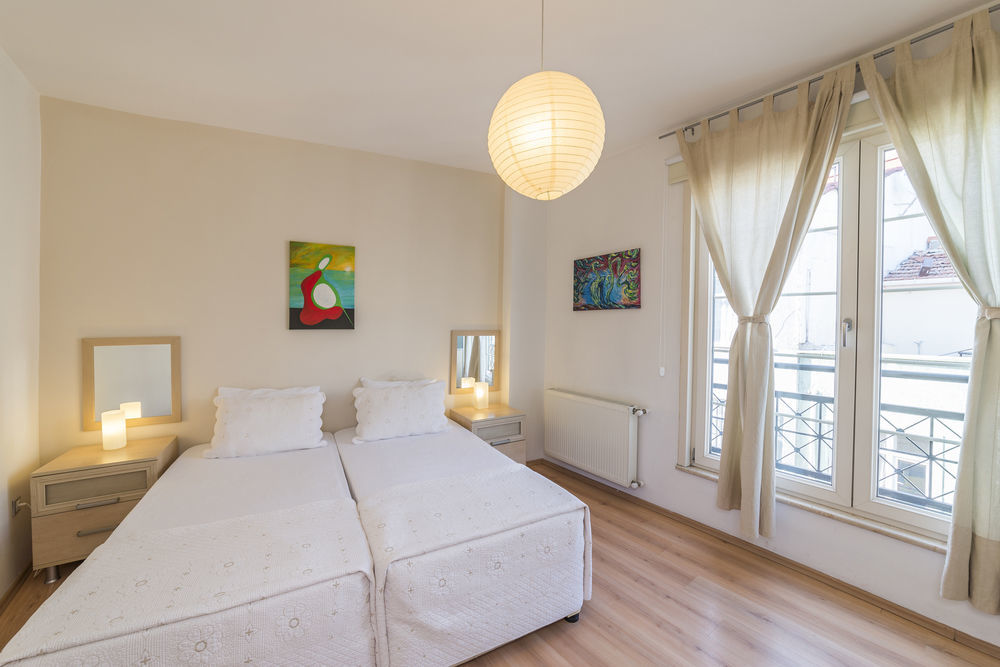Amedros Apartment