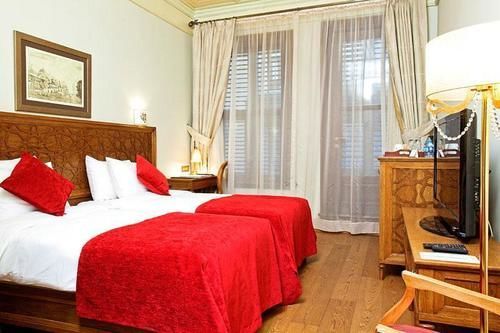 Celine - Ottoman Mansion Istambul