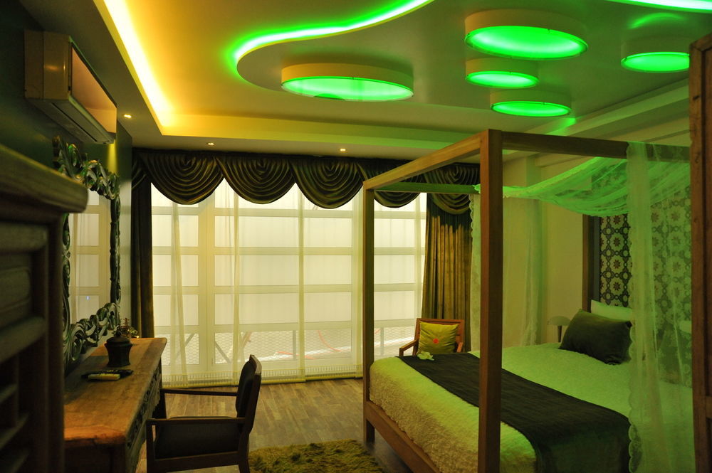 Mood Design 4*