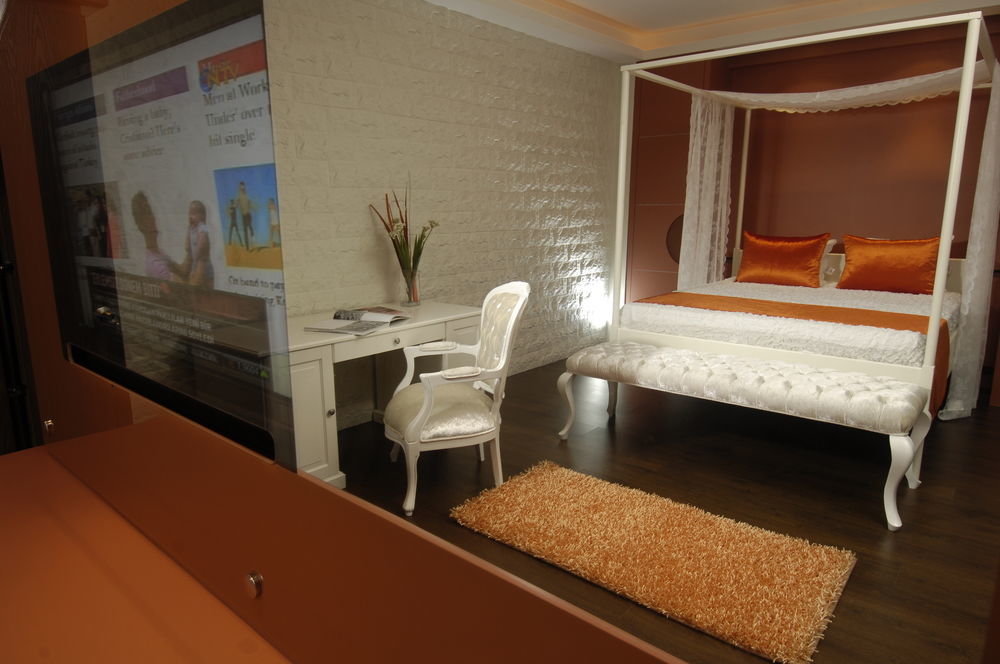 Hotel Mood Design
