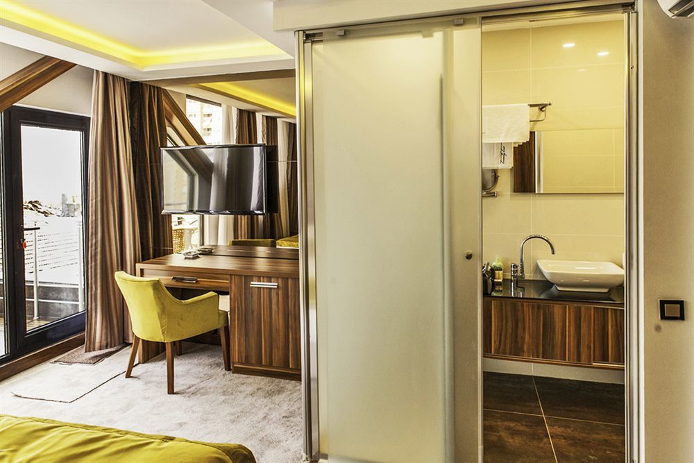 The 22 Hotel 3*