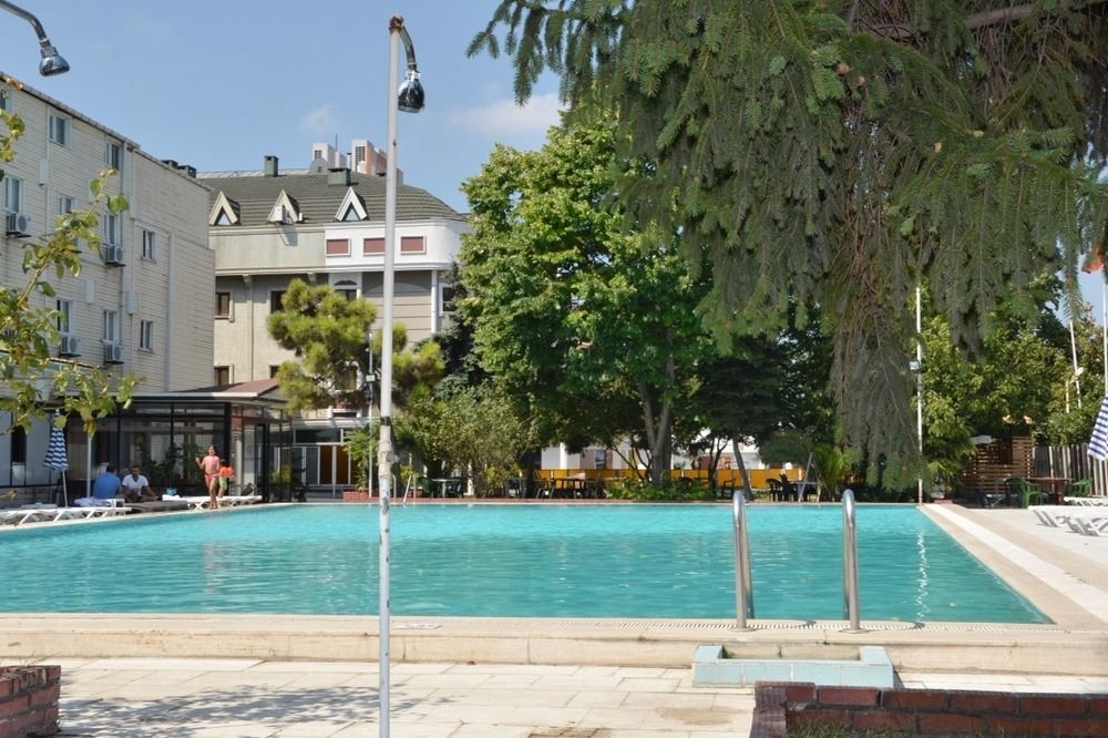 Florya Aparthotel 2*