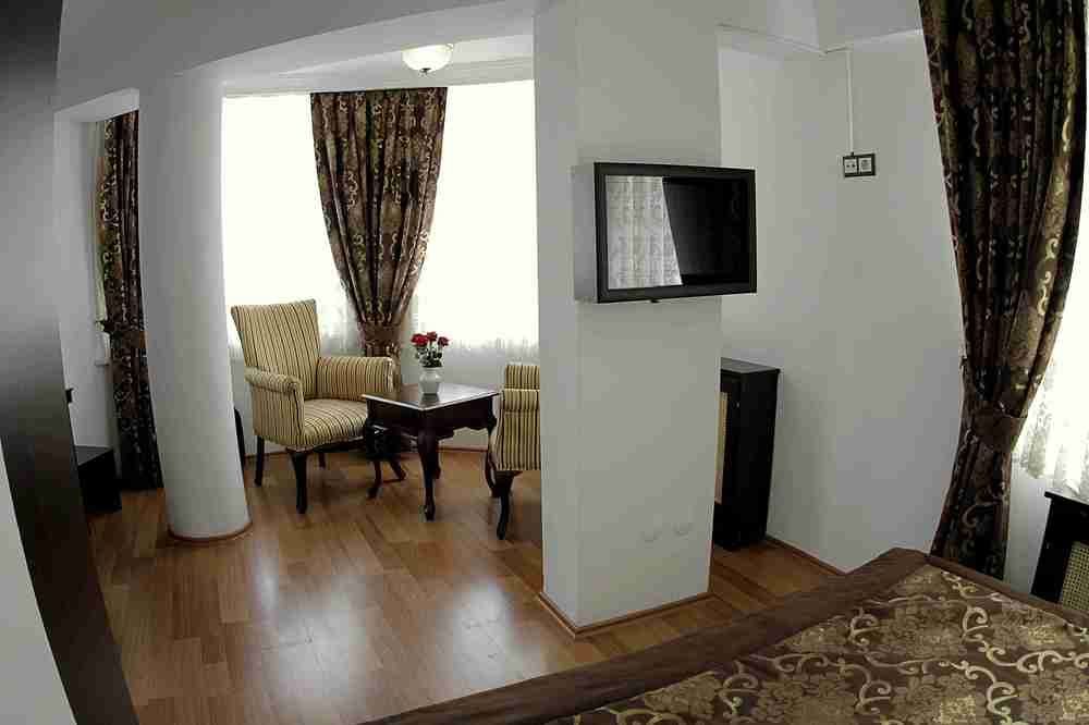 Kuran International