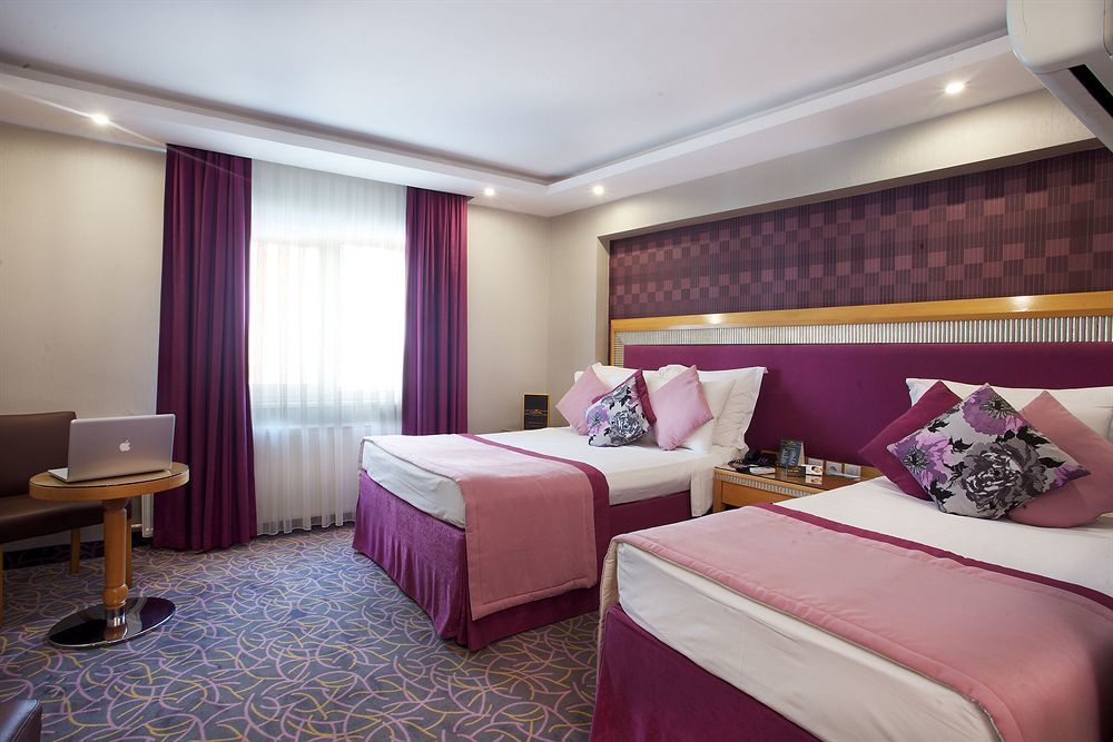 Hotel Carlton Old