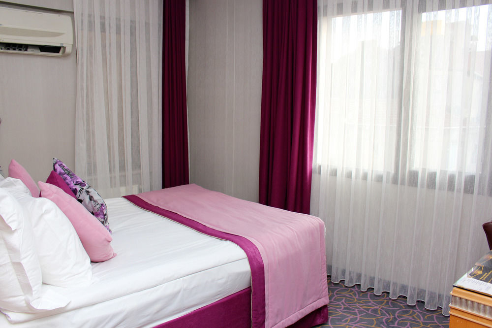 Hotel Carlton Old