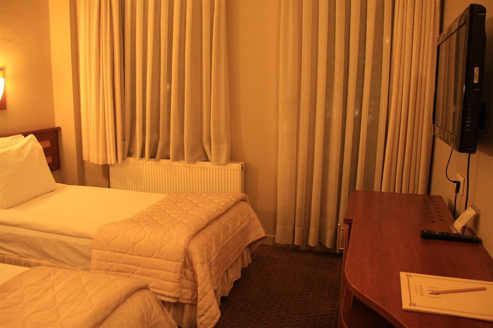 Hotel Sude