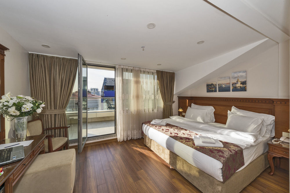 Blisstanbul Hotel 4*