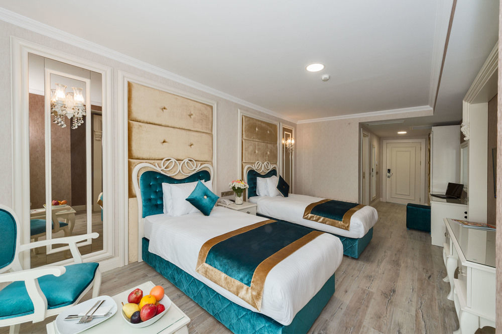 Marnas Hotel