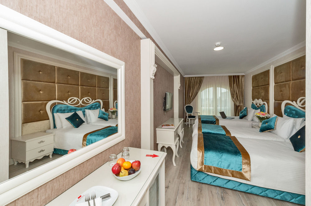 Marnas Hotel