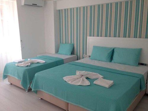 Yazar 3* Istanbul