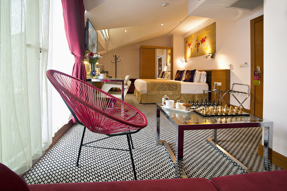 Hotel Parkhouse & 3*
