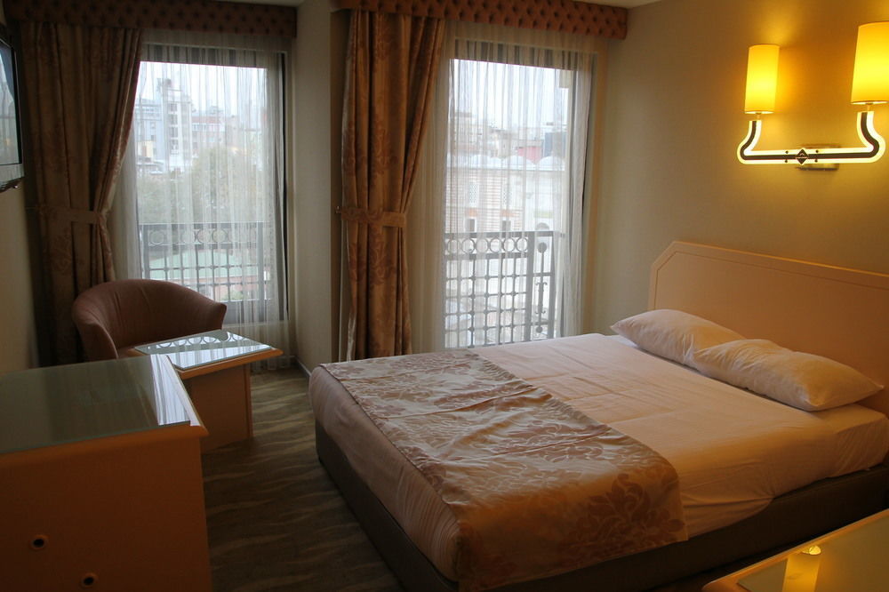Hotel The Time Old 4*