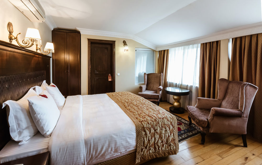 Tria Istanbul-special Category 4*