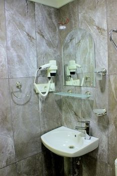 Hotelium 2 Hotel