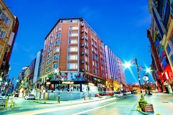 Sahinler Otel