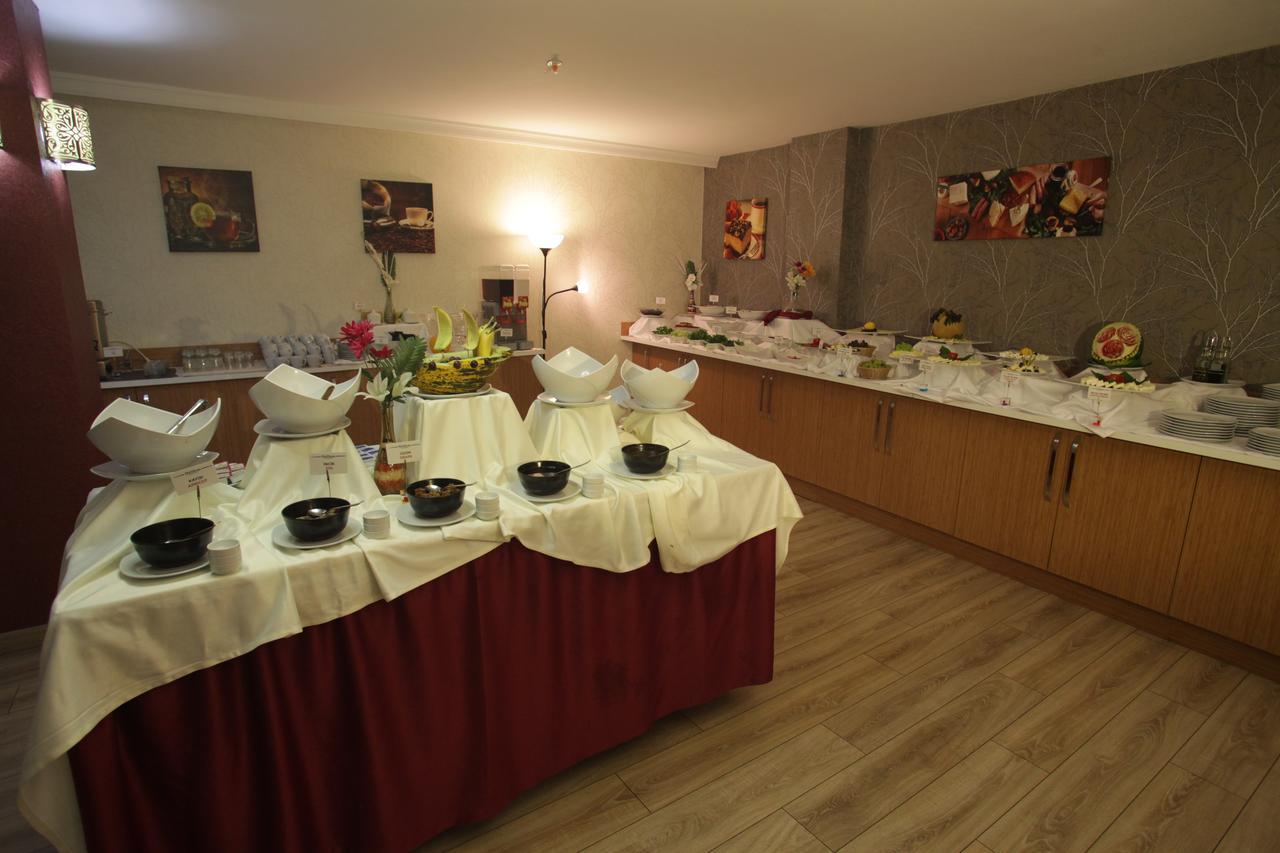 Helikon Business Otel 3*