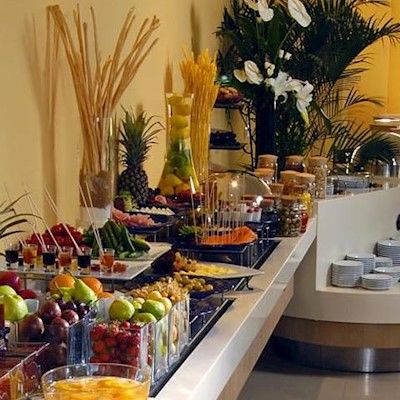 Wow Airport Hotel 4*