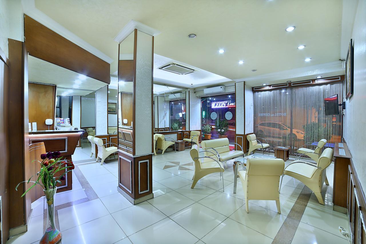 The Center Hotel 3*