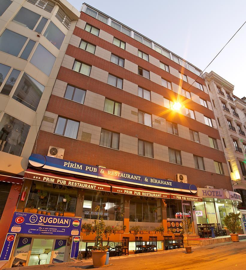 The Center 3*
