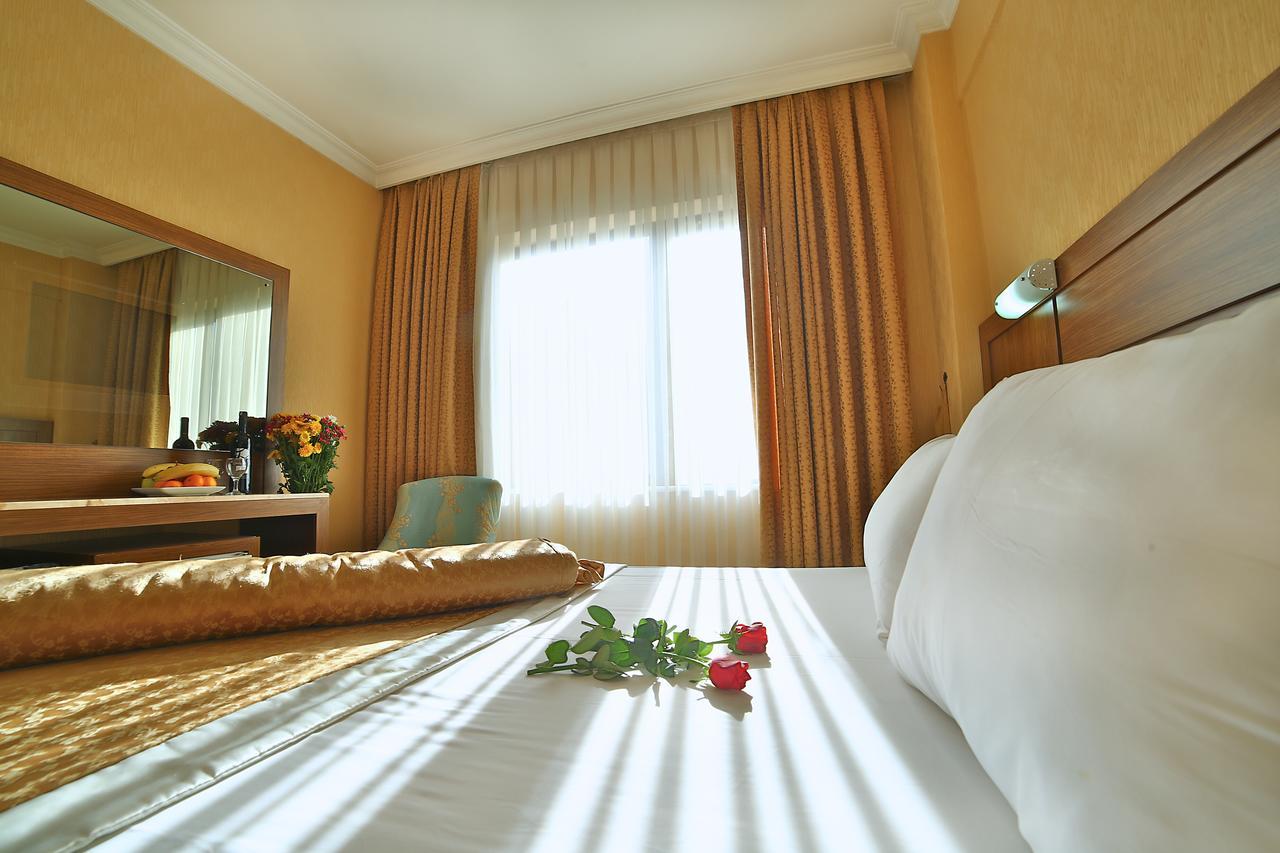 Hotel The Center